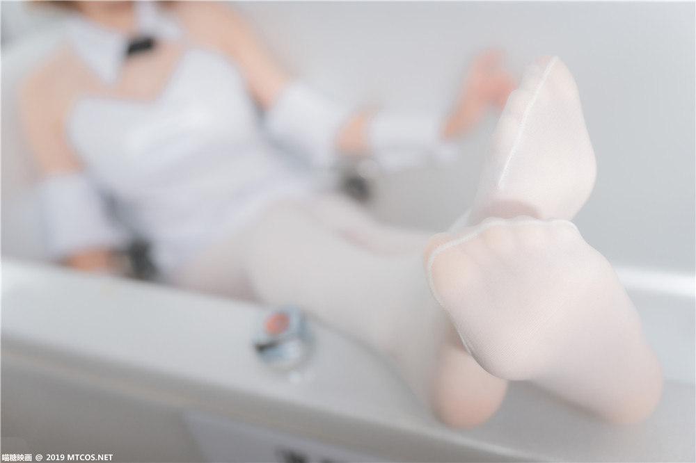 喵糖映画 VOL.041 浴缸里的白丝兔女郎[42P/326M]