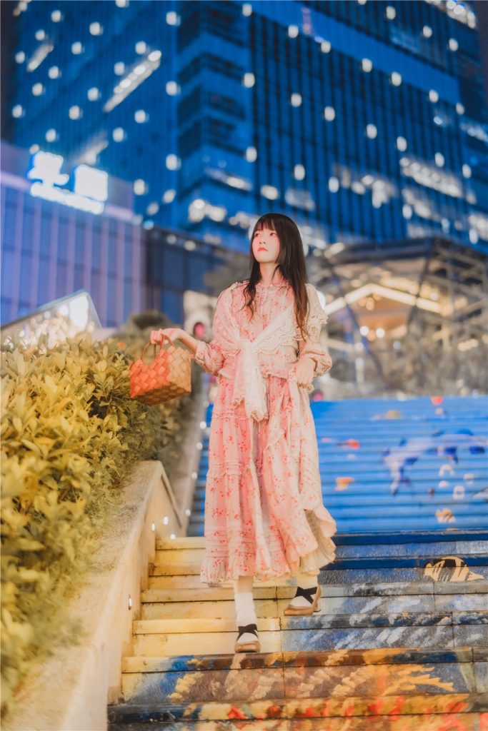 桜桃喵 NO.042 小小少女图书馆商场日系写真 [103P/1.60G]