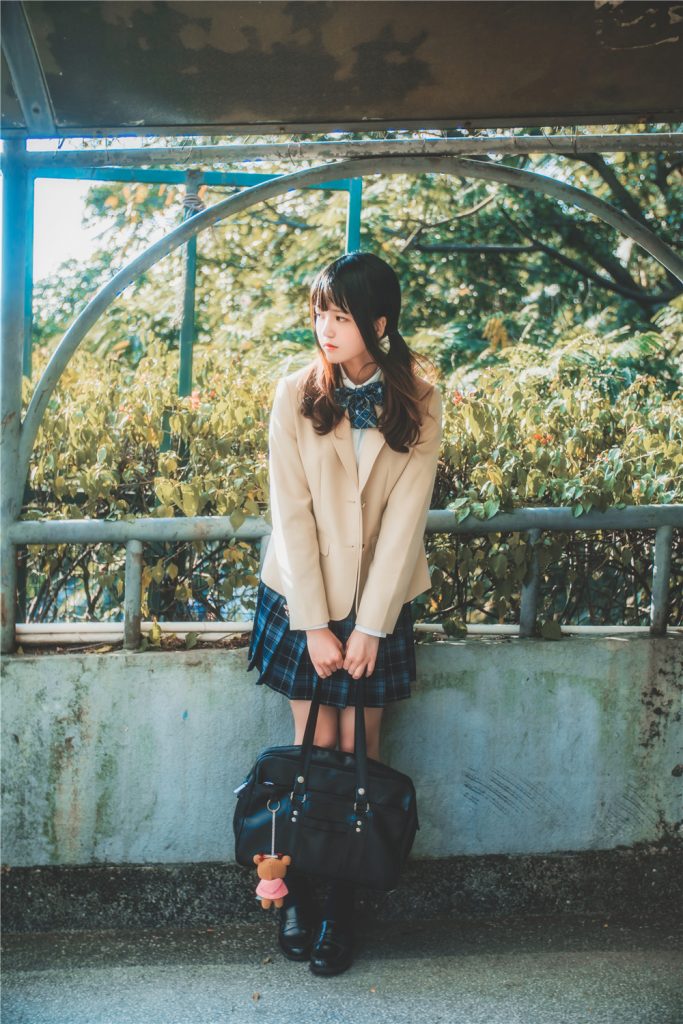 桜桃喵 NO.042 小小少女图书馆商场日系写真 [103P/1.60G]