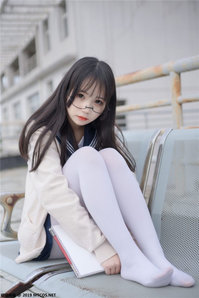 喵糖映画 VOL.067 喵喵的白丝水手服 JK眼镜娘[46-245M]