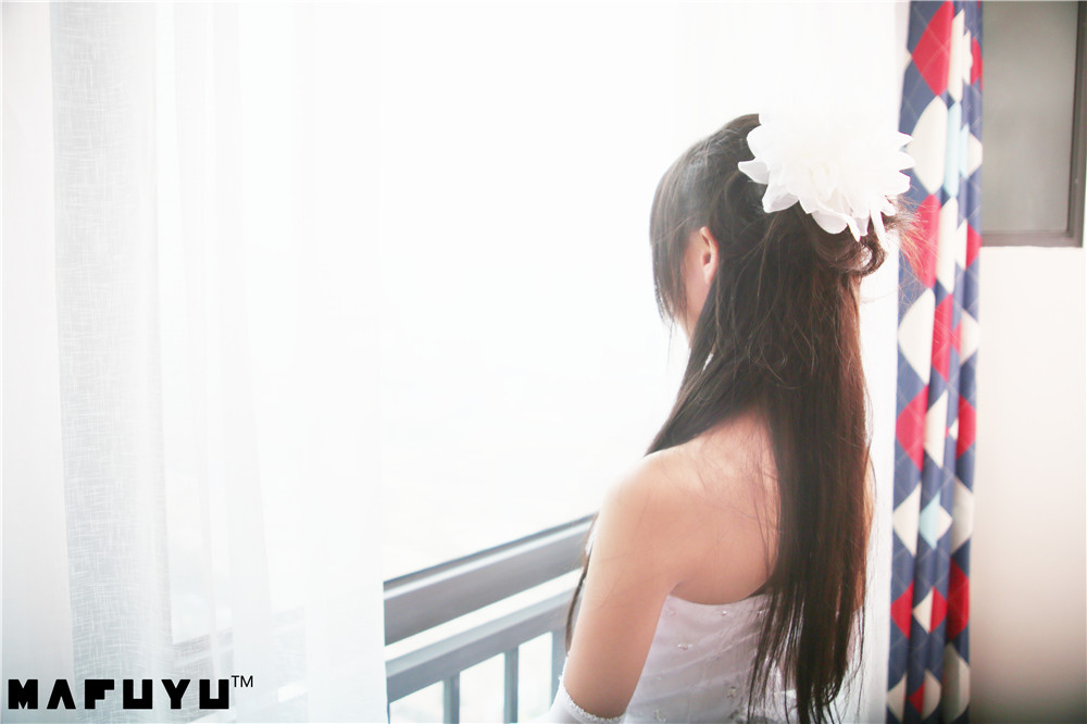 神乐坂真冬-婚纱系列[71P-797M]