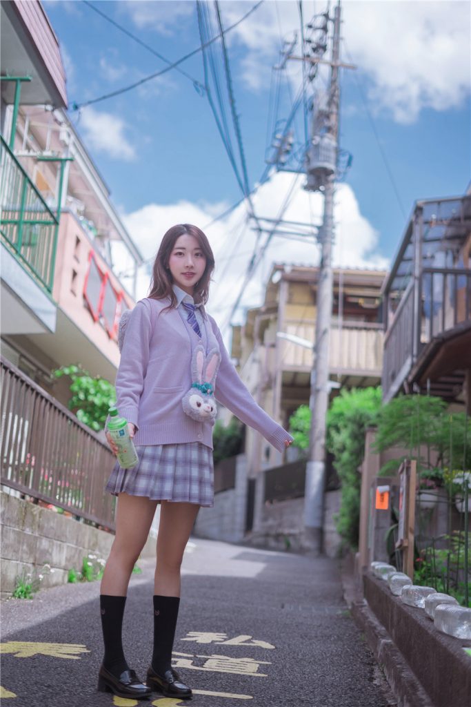 黑川-民宿楼下JK[15P]