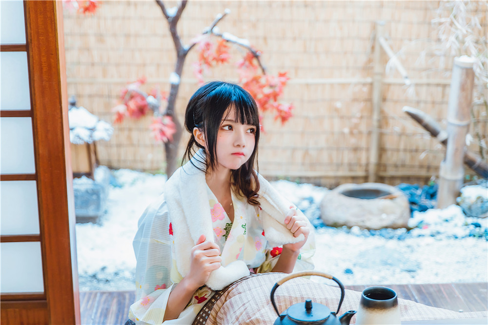 桜桃喵-小小少女 日系少女[103P-1.06G]