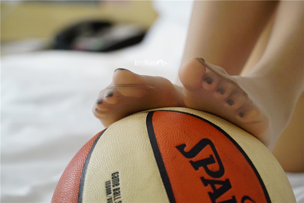 袜小喵KittyWawa-KT016《篮球少女14号》[56P]