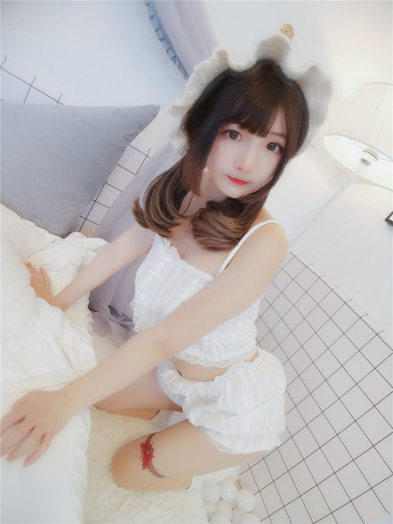 古川kagura-少女睡衣[16P]