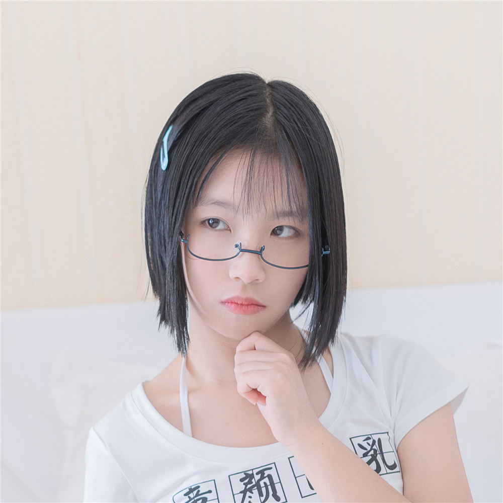 [轻兰映画] Grand.005 鹿野奈绪 眼镜可爱JK学妹[101P-545M]