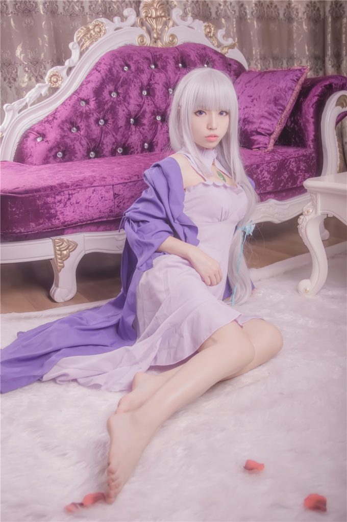 白易子教主-艾米莉娅[10P-124M]