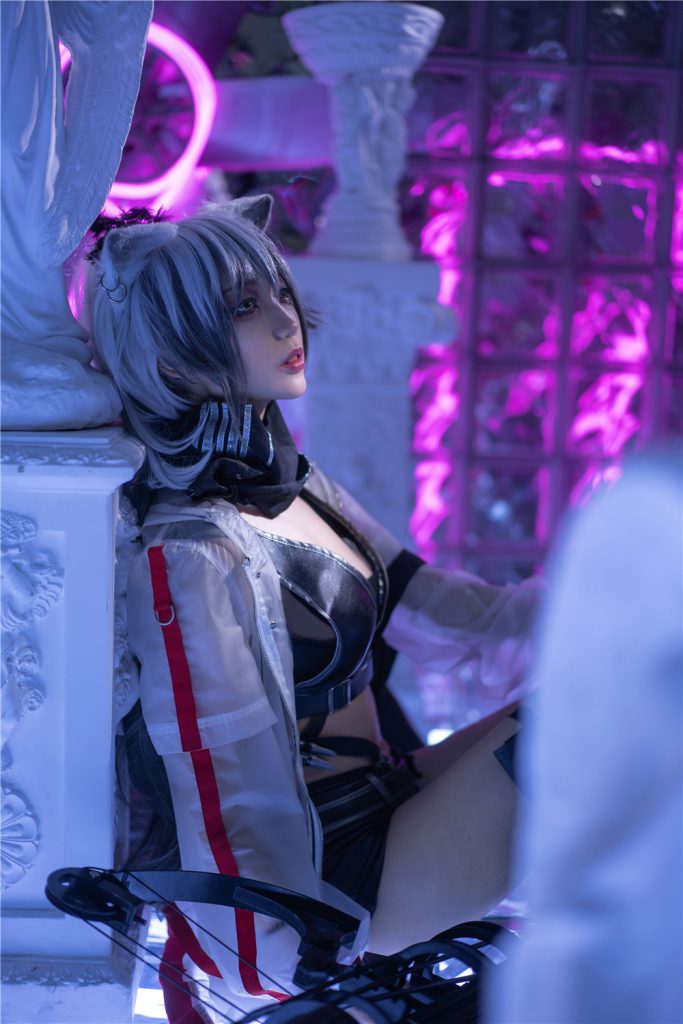 [周叽是可爱兔兔] NO.004 黑单人 思令[15P-136MB]