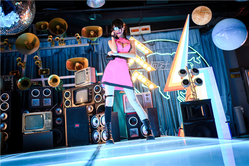 [周叽是可爱兔兔] NO.009 银河社区[42P-344MB]