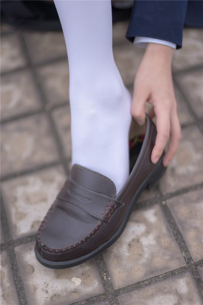 [轻兰映画] VOL.004 日系JK白丝[48P-421M]