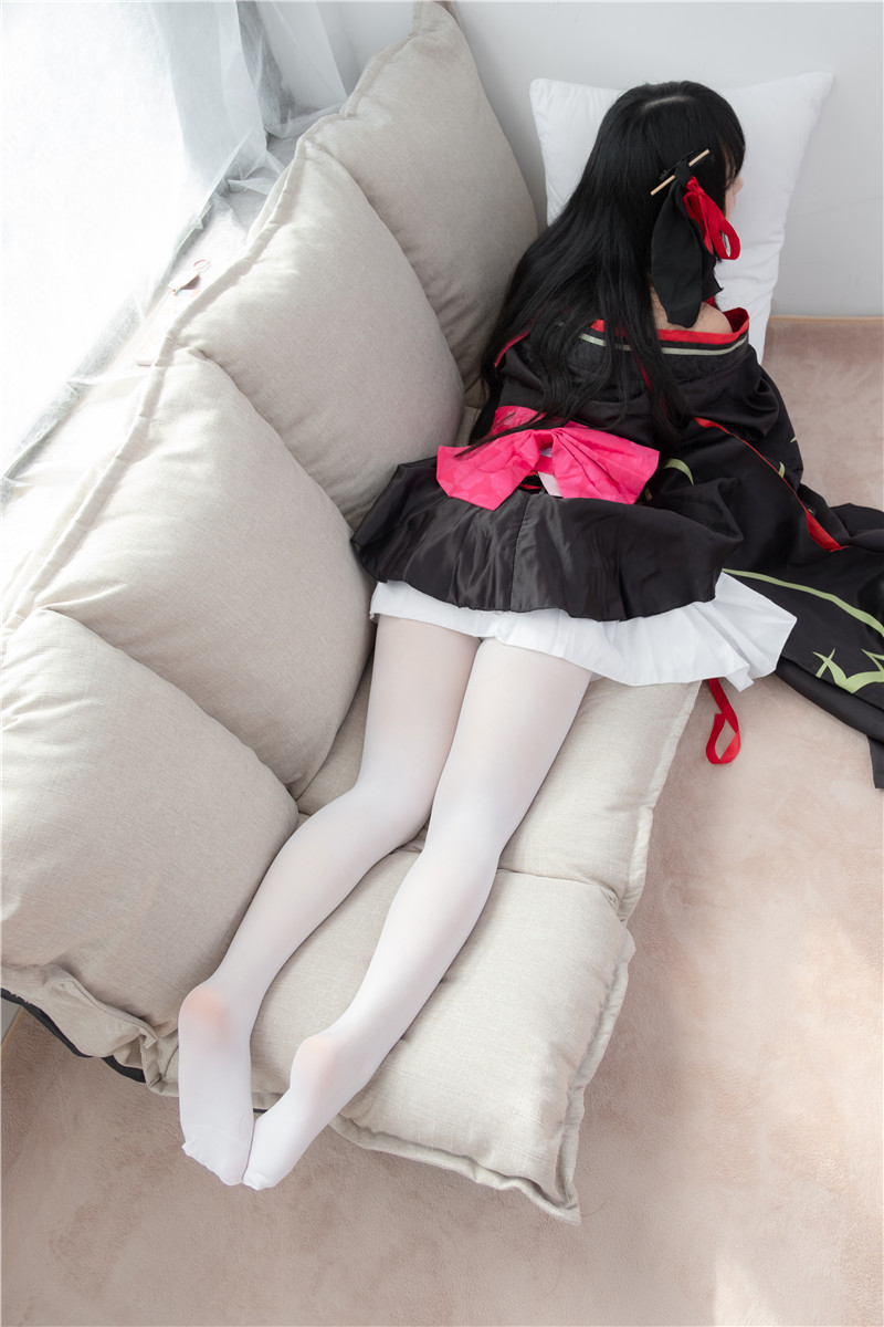 [森萝财团] 爱花写真 ALPHA-004 夜夜白丝连裤袜[75P-693M]