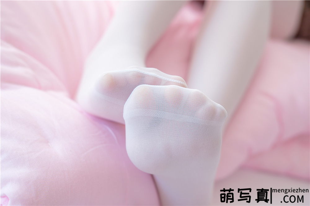 [森萝财团] X-011 白丝少女的午休时间[134P1V-1.45G][免费下载]