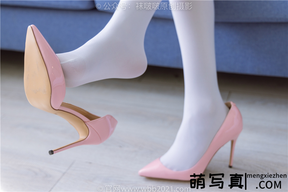 [BoBoSocks袜啵啵] No.272 小甜豆-长靴、高跟鞋、厚白丝[140P1V-6.45G][免费下载]