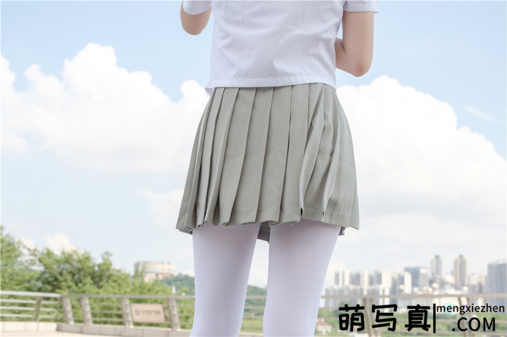 [森萝财团] R15-026 JK白丝户外[79P-426M][免费下载]