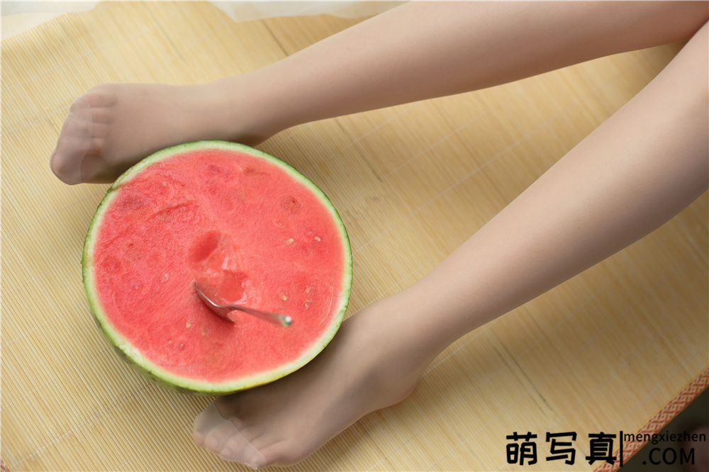 [森萝财团] X-028 田园薄丝少女[128P1V-2.19G][免费下载]