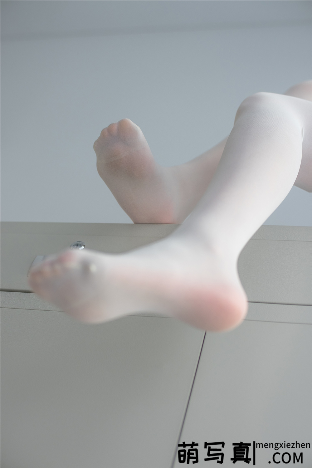 [森萝财团] R15-027 完美丝足[95P-479M][免费下载]