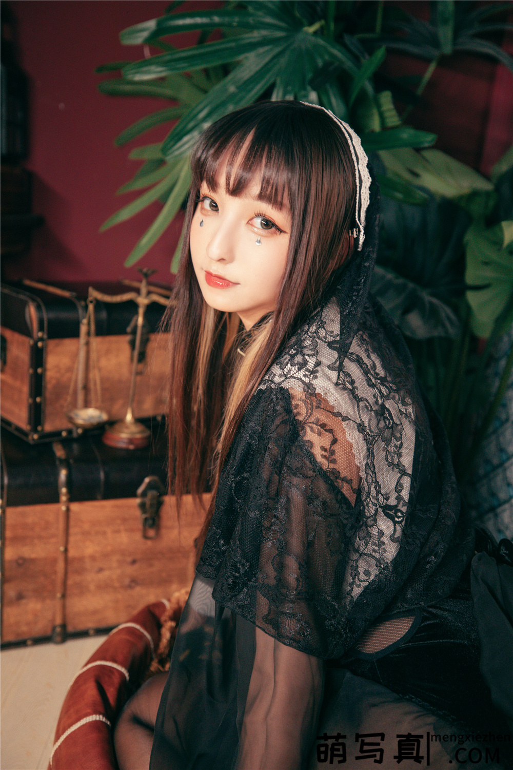 [神楽坂真冬] NO.050《光の囁き 》(絶対企画) [150P2V-889M][免费下载]