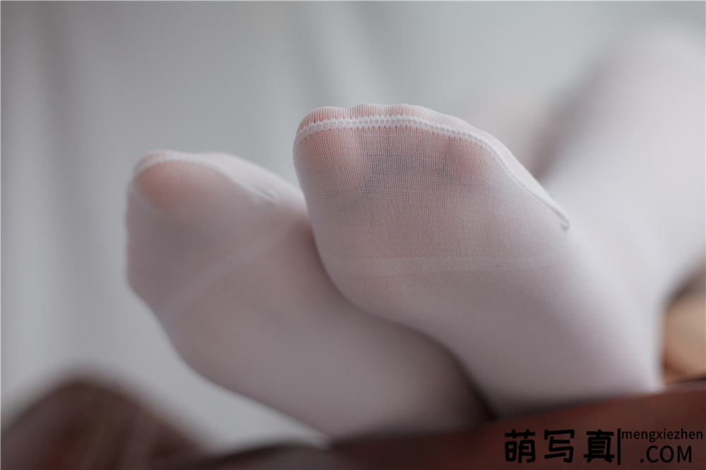 [少女秩序] VOL.004 白丝红裙[52P-417M][免费下载]