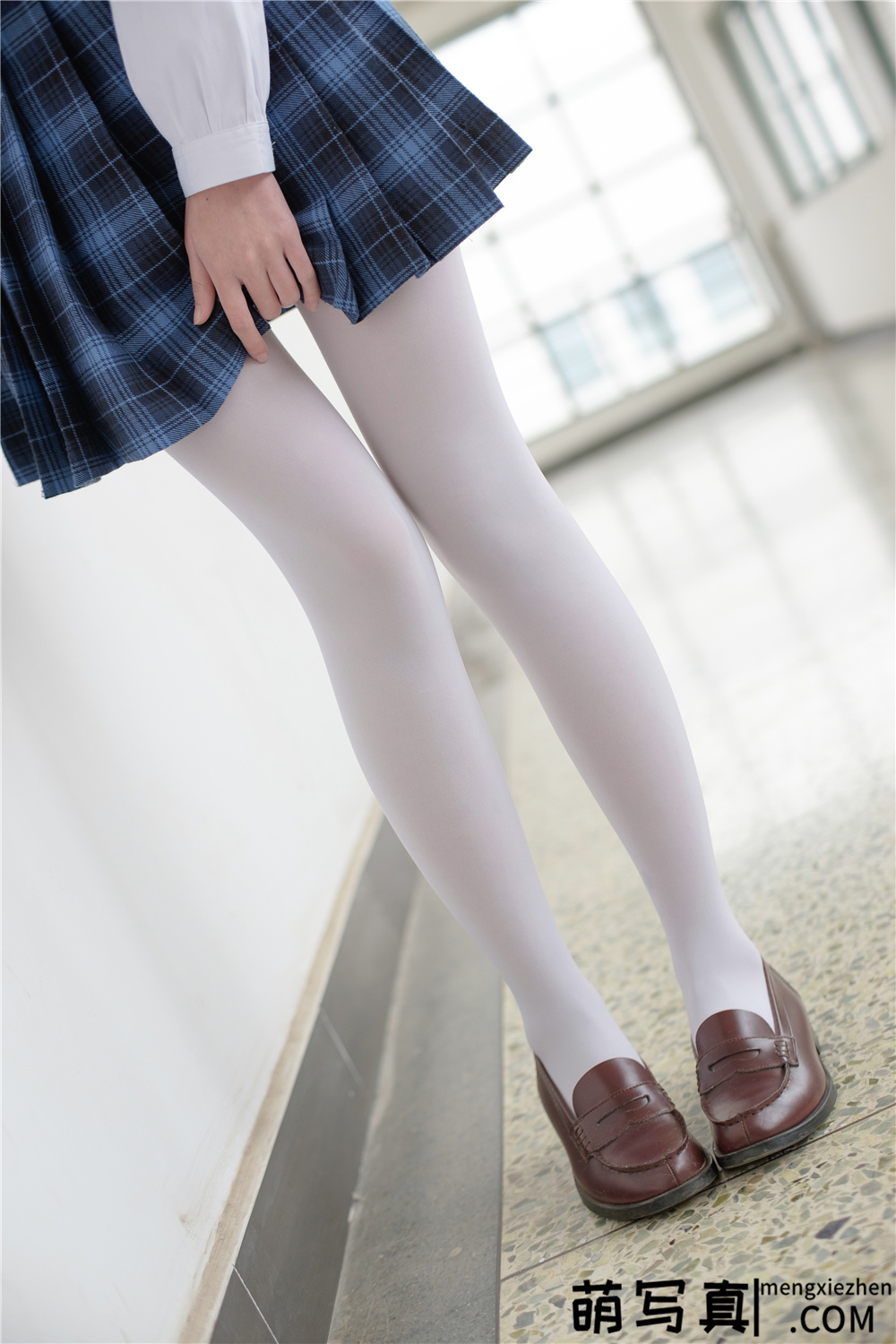 [森萝财团] R15-044 白丝学妹[94P-609M]