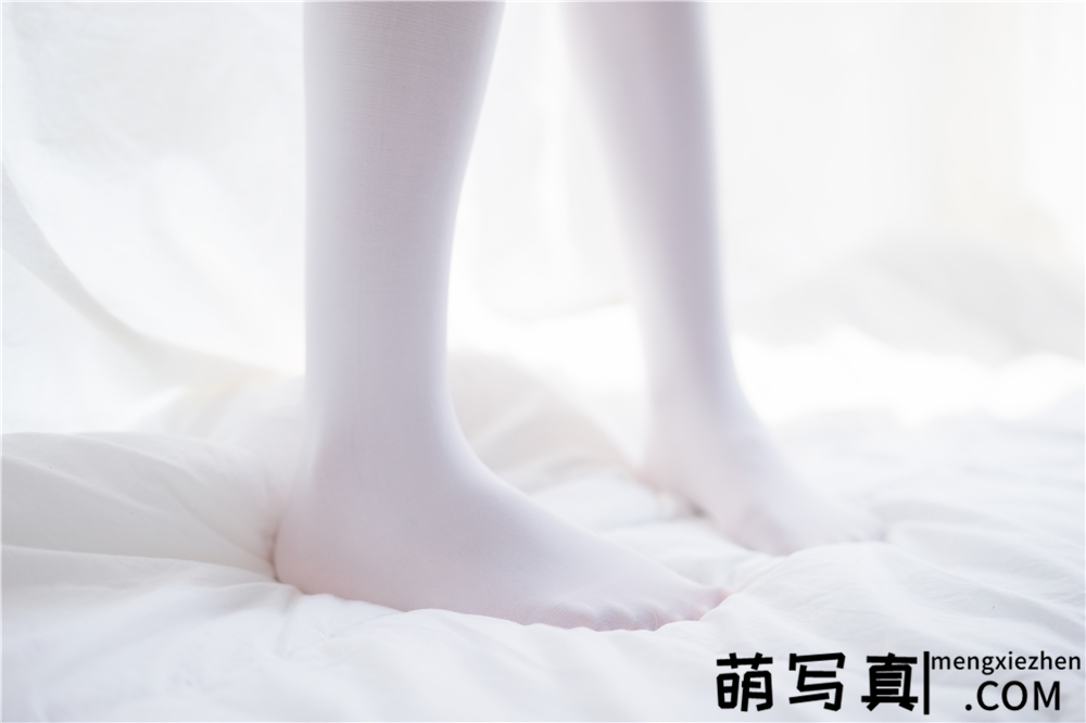 [喵写真] R15-011 白丝萝莉[90P-400M]