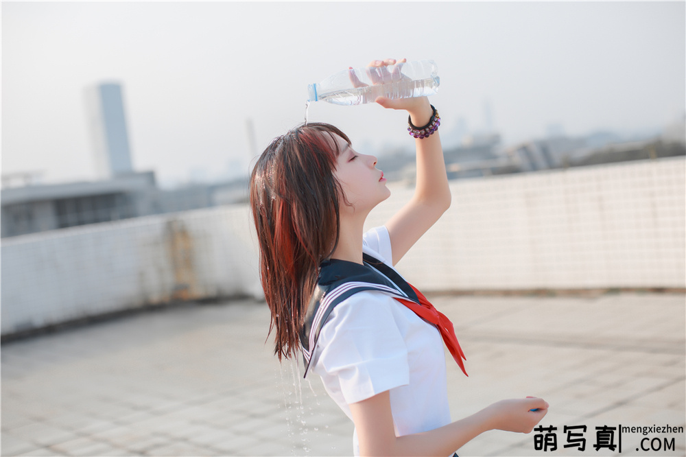 疯猫ss-同桌的水手服[41P-464M]