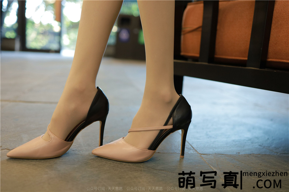 [IESS异思趣向] 模特：团团《气质一步裙》[91P-102M]