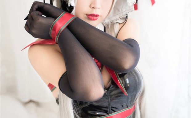 你烨烨 – 碧蓝航线可畏号兔女郎装[81P15V/1.6G]