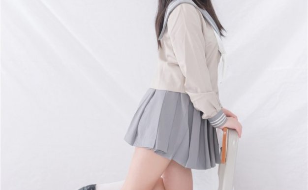 [轻兰映画] Grand.008 美代Miyo 灰色JK水手服白色短袜小皮鞋小蓝胖次[81P/422M]