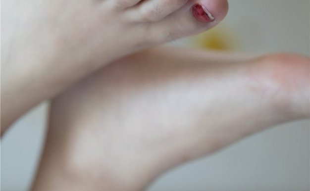 小昭-关于过往的回忆 白袜裸足少女写真[247P/2.9G]