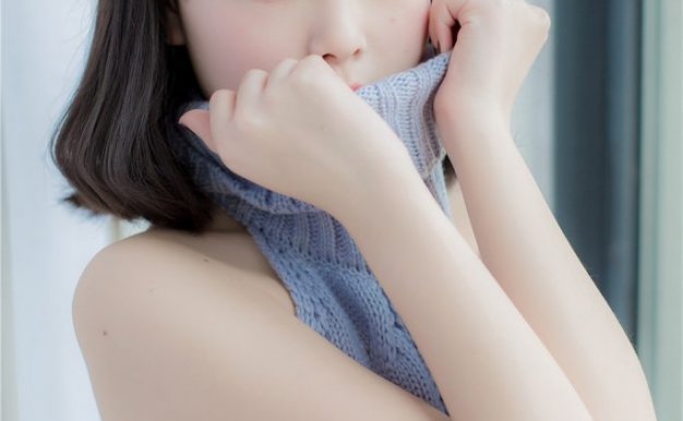 向小圆 – 诱惑露背毛衣写真[12P]