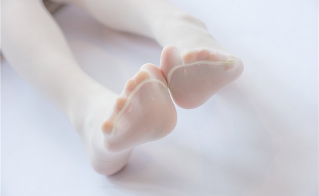 森萝财团 SSR-012 奶白丝袜足底[91P-1G]