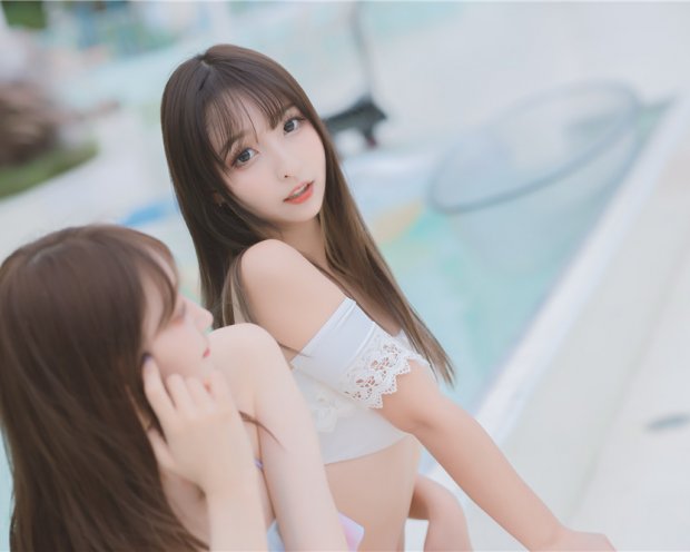 神楽坂真冬-絶対企画 《笑颜水时计》夏日清凉泳装比基尼[150P3V-627M]