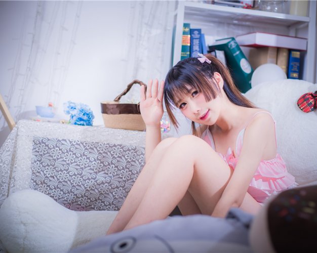 九曲Jean-粉色内衣[9P]