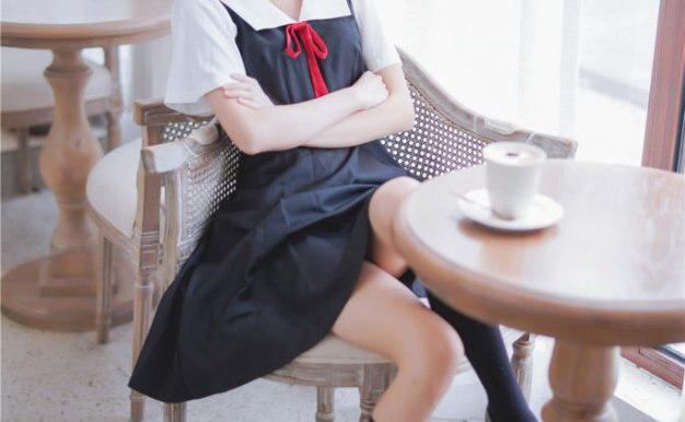 桜桃喵-四宫辉夜[10P-135M]