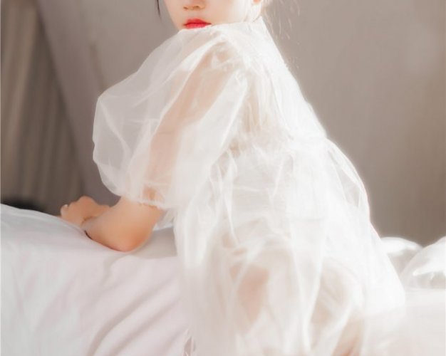 桜桃喵-白砂糖 纯白婚纱[69P-1.14G]