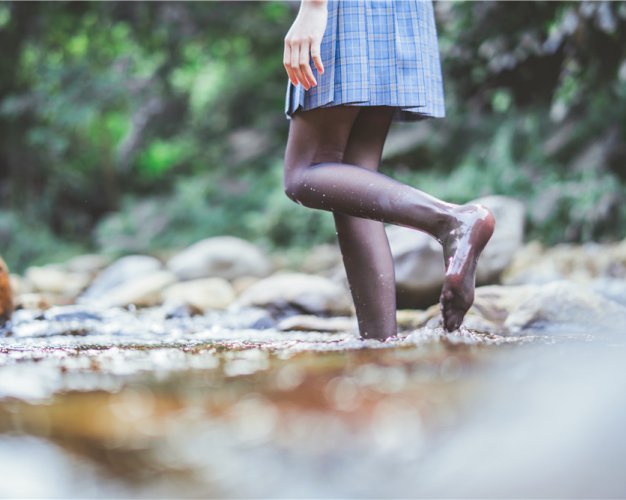 桜桃喵-黑丝死库水[75P-1.37G]