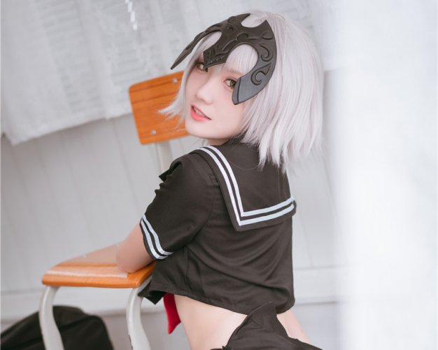 瓜希-黑贞德 校服[13P]