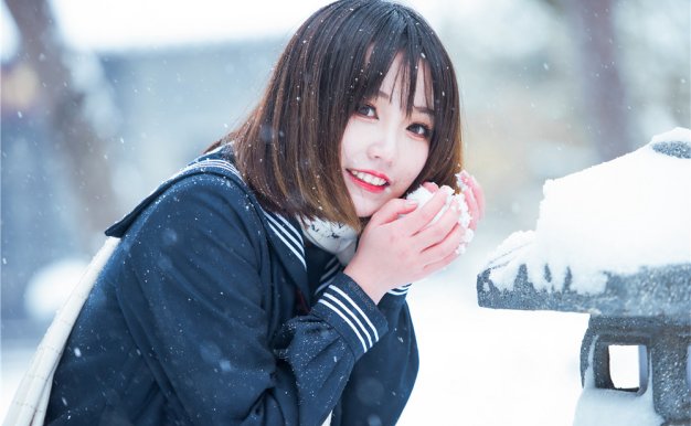 犬神洛洛子-雪中JK[23P-125M]