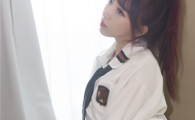 [小女巫露娜] NO.012 白衬衣[28P-284M]