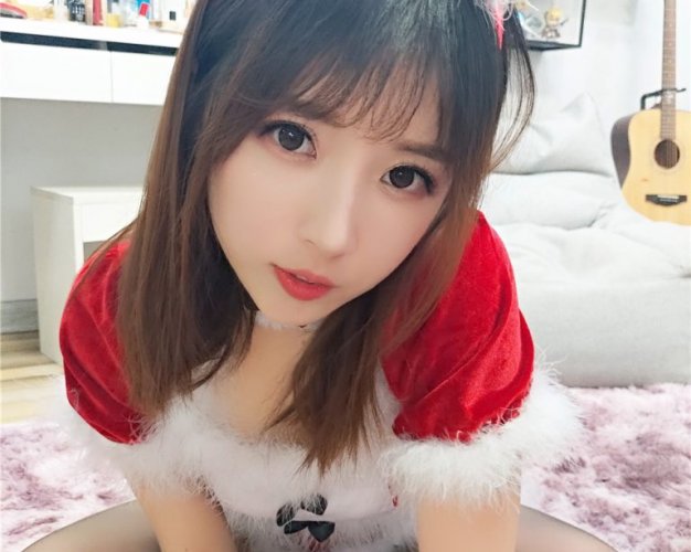 [小女巫露娜] NO.003 圣诞兔耳娘[37P-192M]