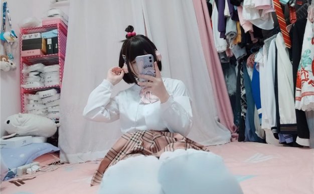 古川kagura-白丝JK[41P4V-217M]