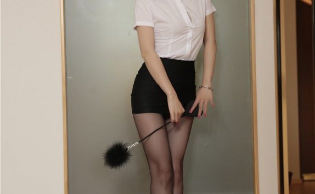 [小女巫露娜] NO.022 老师 [50P-336M]