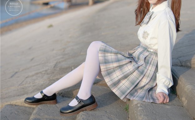 [森萝财团] 有料012 吸吸&匿名[80P-1.08G]