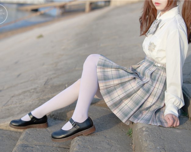 [森萝财团] 有料012 吸吸&匿名[80P-1.08G]