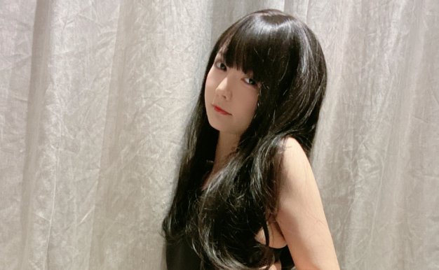 [51酱] 黑红泳装黑丝[72P2V]