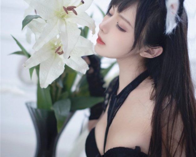 Shika小鹿鹿-双马尾日[24P3V]