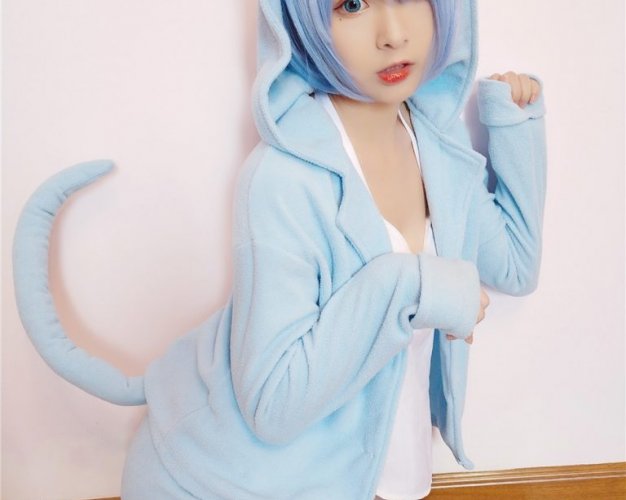 古川kagura-蕾姆睡衣[43P-150M]