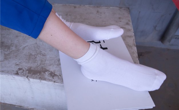 [BoBoSocks袜啵啵] No.002 稚予-校服、贝壳头、白棉袜、裸足[139P1V-2.99G]