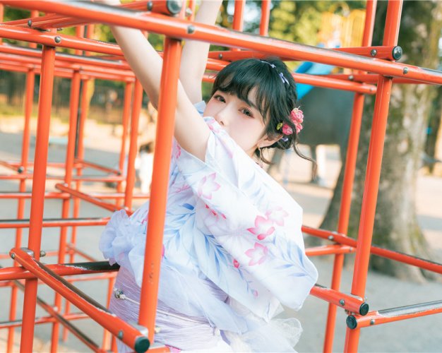 Shika小鹿鹿-小鹿日和 绘事空[40P-221M]