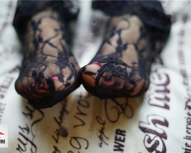 袜小喵KittyWawa-KT010《被挑逗的蕾丝》[99P]